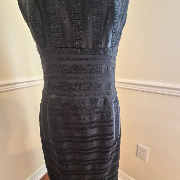 Anne Klein Black Dress with Silver Metallic Thread, Size 4 - Picture 5 of 14